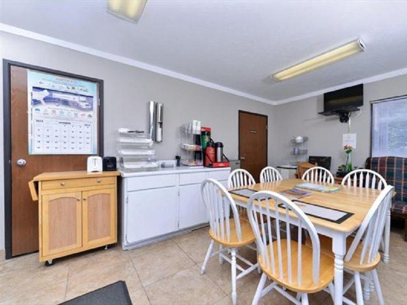 Americas Best Value Inn - Augusta / South Esterno foto