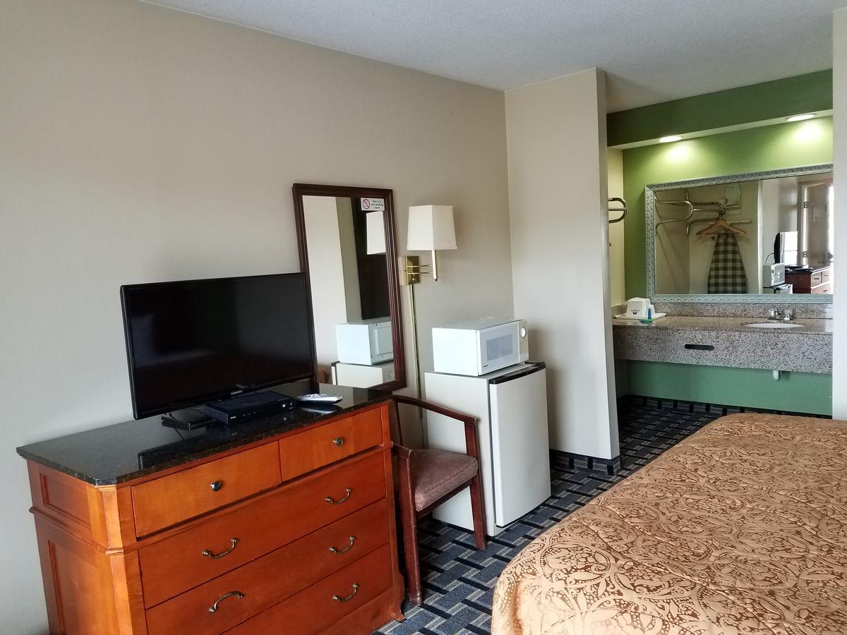 Americas Best Value Inn - Augusta / South Esterno foto