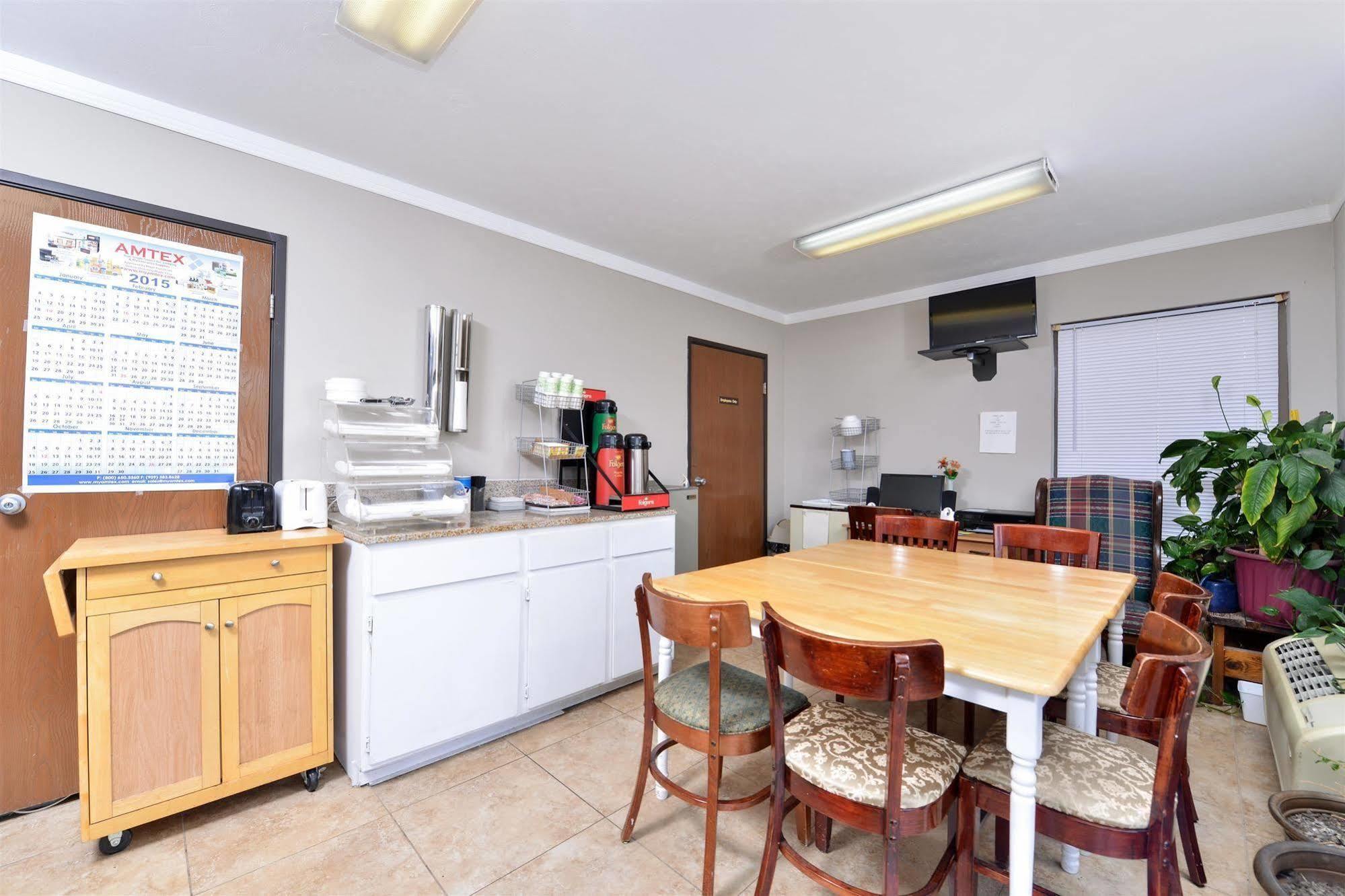 Americas Best Value Inn - Augusta / South Esterno foto